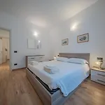 Σπίτι διακοπών Castelaus, View, 1 Min Walk From The