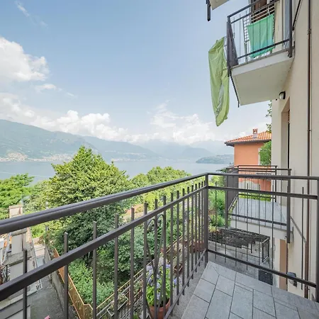 Tatil Evi Lake-view Apartment, 1 Min Walk From The Dervio