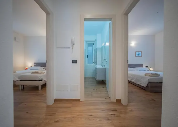 Castelaus, View, Ac, 1 Min Walk From The Hébergement de vacances Dervio