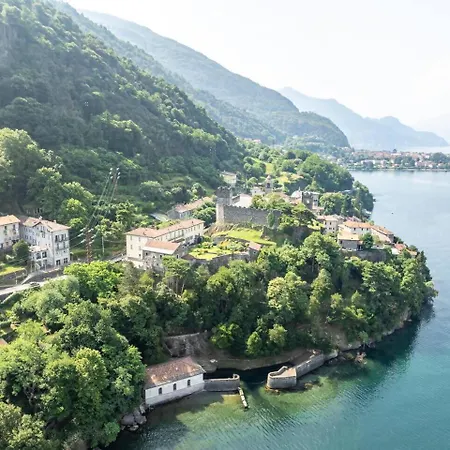 Castelaus, View, 1 Min Walk From The * Dervio
