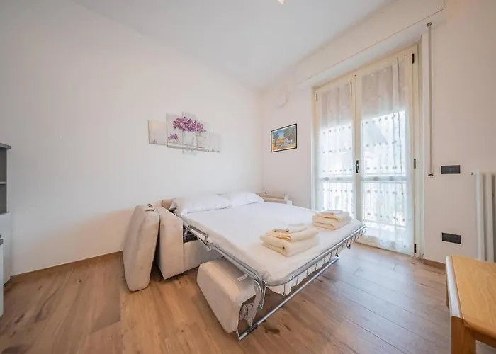 度假居 Castelaus, View, Ac, 1 Min Walk From The 德尔维奥
